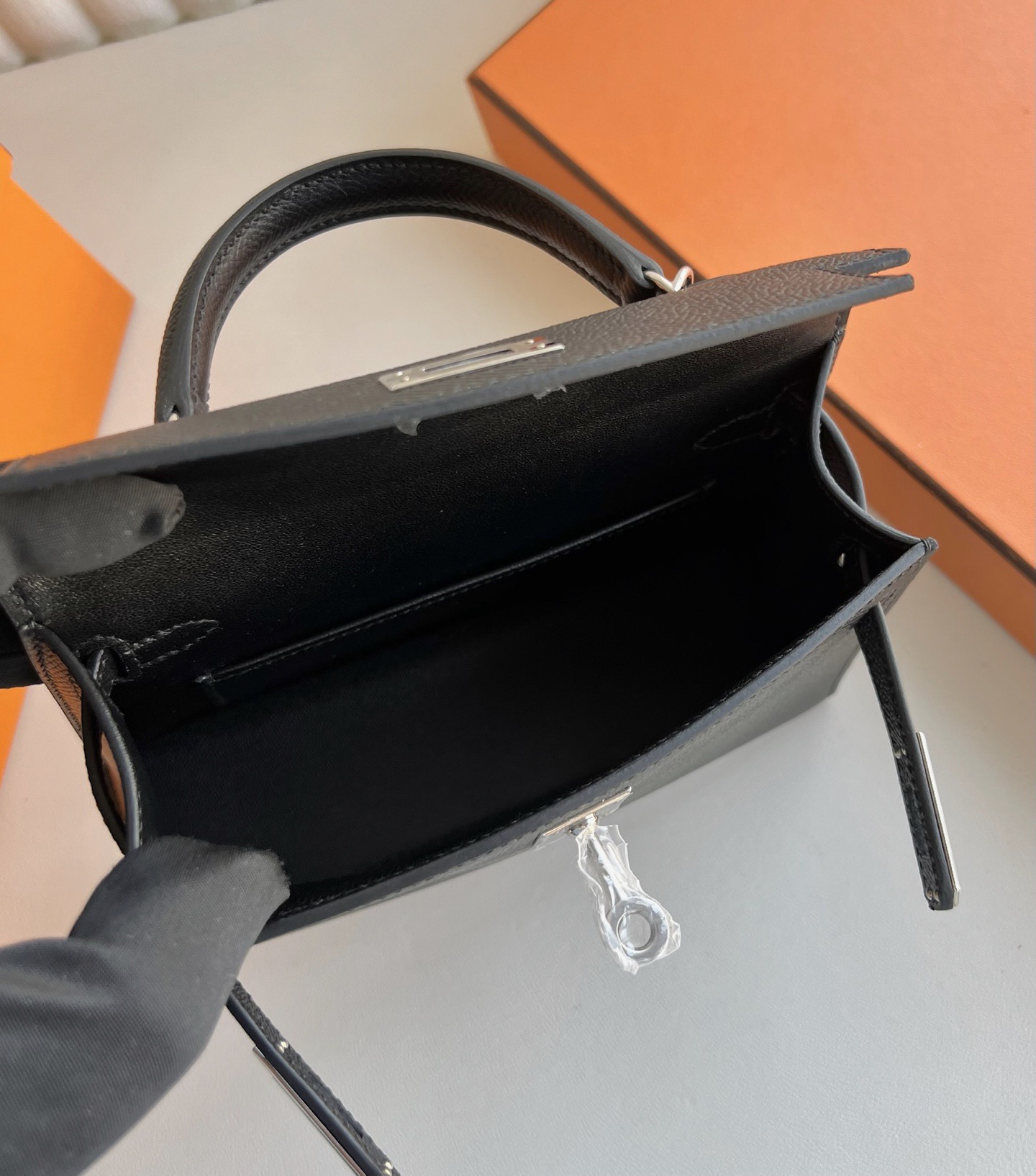 愛馬仕迷你凱莉多少錢一個 Hermes Kelly Mini Sellier Epsom 黑色 銀色五金