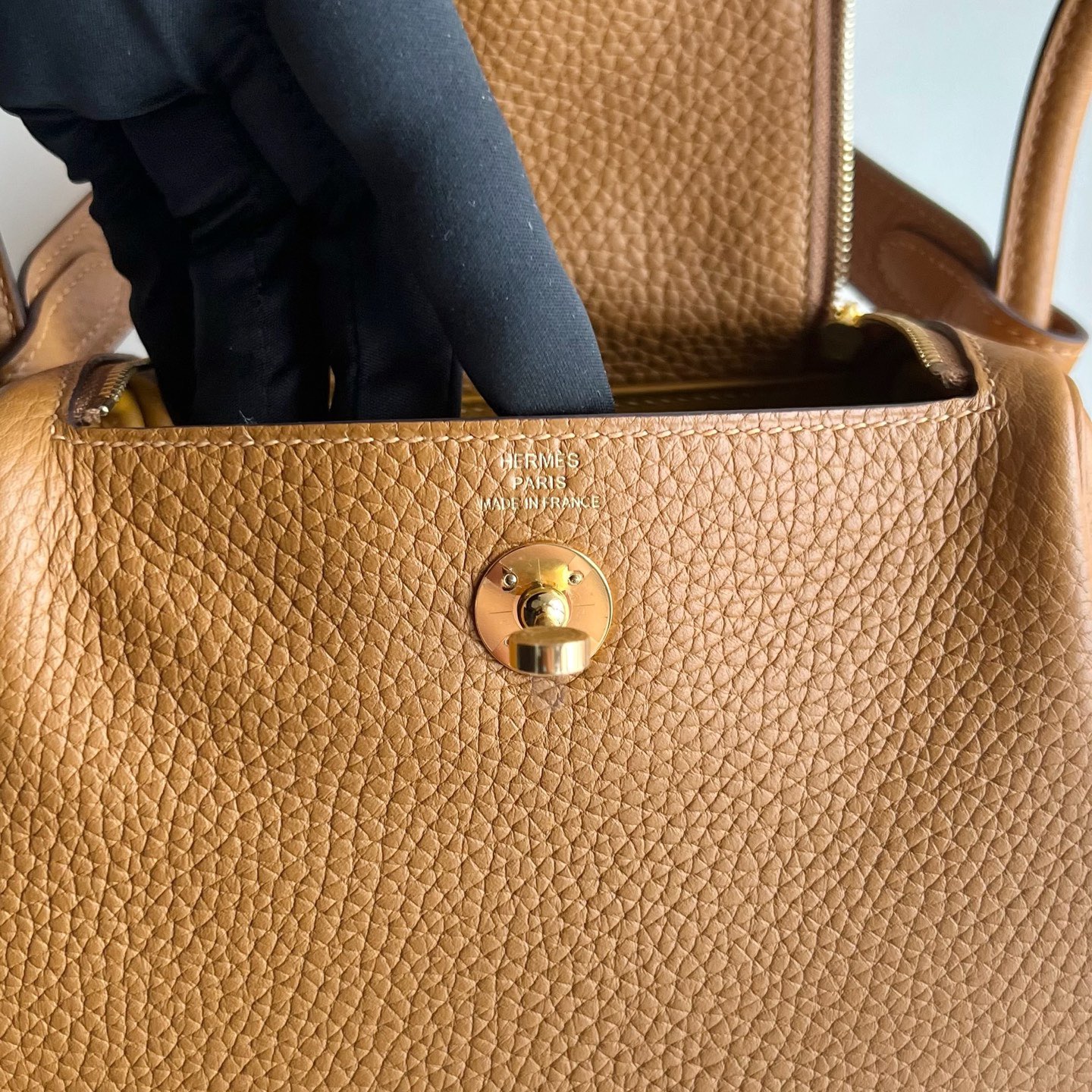 愛馬仕迷你lindy價格Hermes Mini Lindy Clemence 2S Srsame芝麻色金色五金