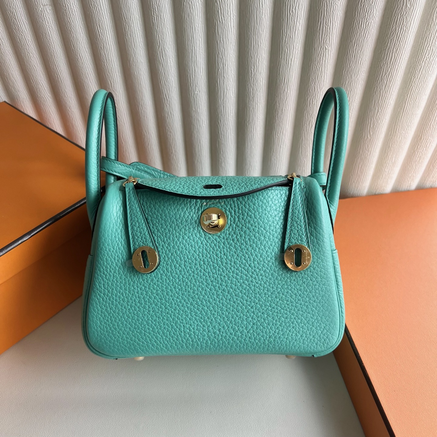 臺灣愛馬仕迷你琳迪包價格 Hermes Mini Lindy Clemence Vert Verone維羅納綠 金色五金-Qatar Kuwait Hermes Birkin Kelly Lindy bag 臺灣愛馬仕迷你琳迪包價格 Hermes Mini Lindy Clemence Vert Verone維羅納綠 金色五金