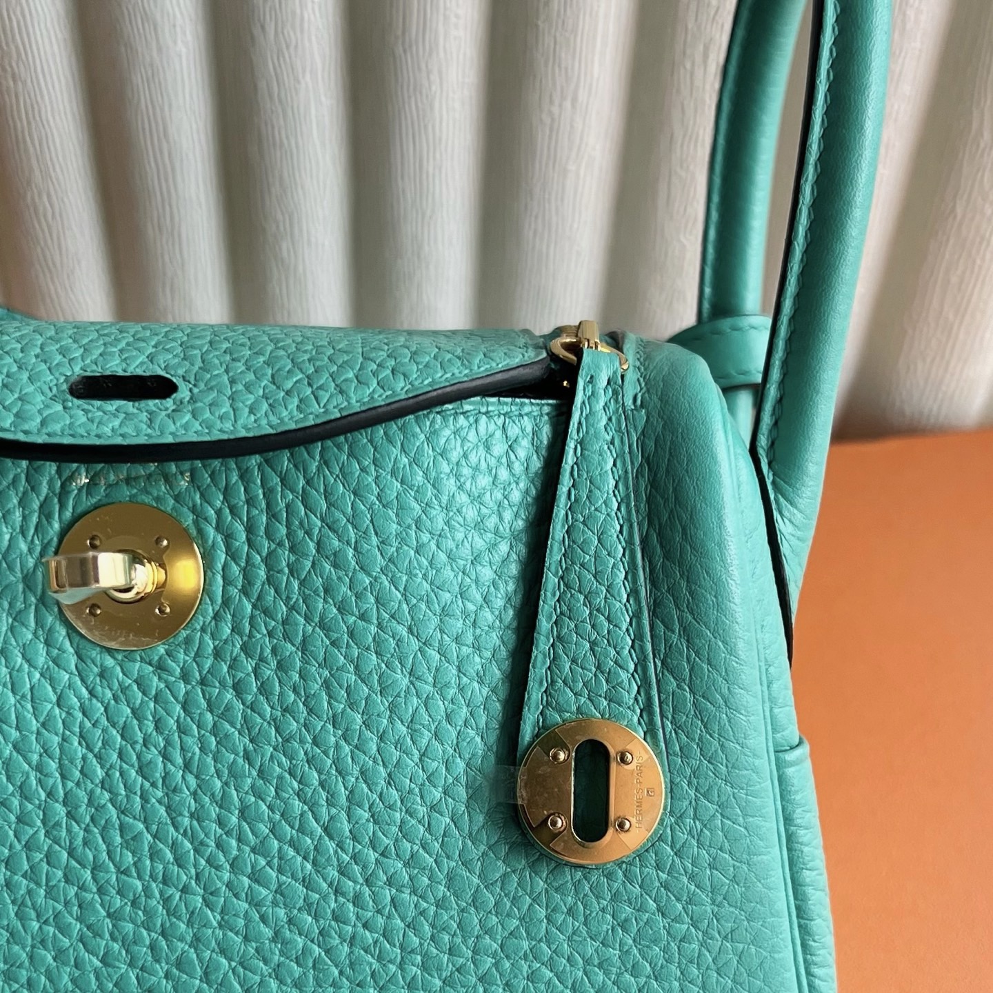 臺灣愛馬仕迷你琳迪包價格 Hermes Mini Lindy Clemence Vert Verone維羅納綠 金色五金-Qatar Kuwait Hermes Birkin Kelly Lindy bag 臺灣愛馬仕迷你琳迪包價格 Hermes Mini Lindy Clemence Vert Verone維羅納綠 金色五金