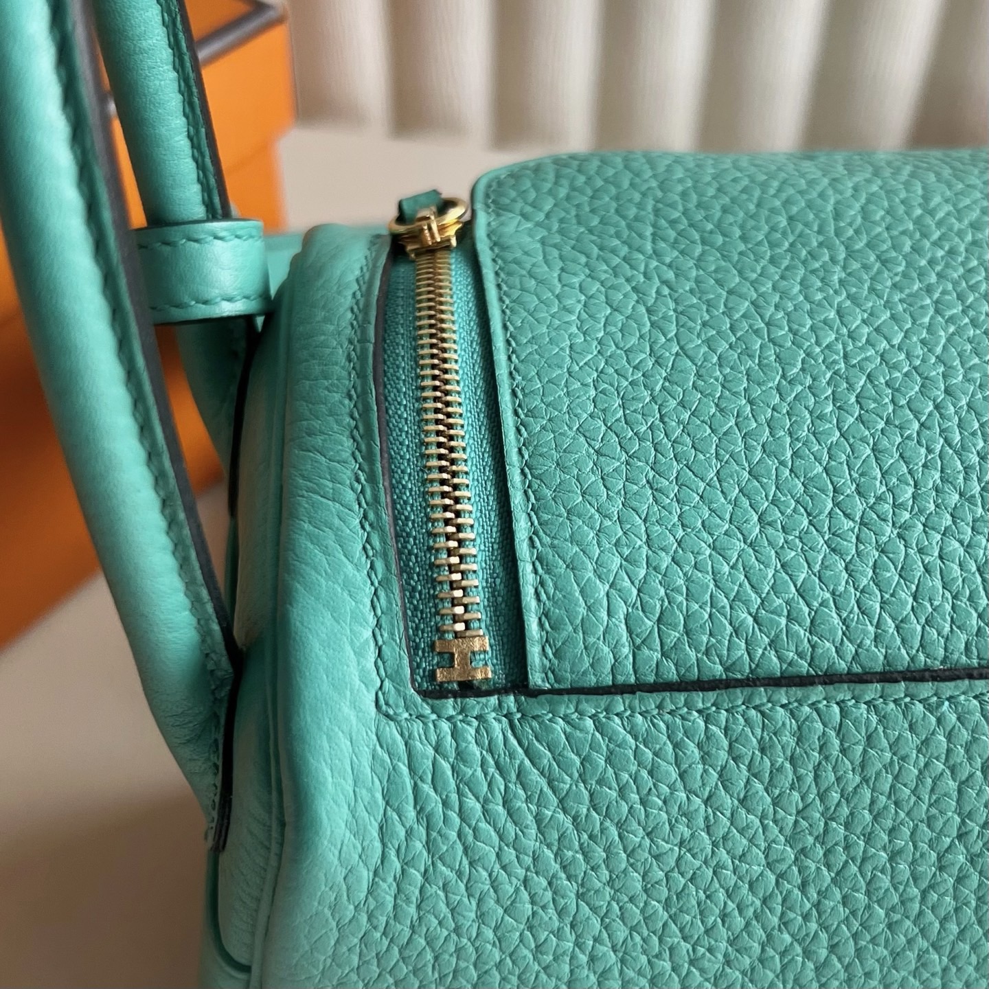 臺灣愛馬仕迷你琳迪包價格 Hermes Mini Lindy Clemence Vert Verone維羅納綠 金色五金-Qatar Kuwait Hermes Birkin Kelly Lindy bag 臺灣愛馬仕迷你琳迪包價格 Hermes Mini Lindy Clemence Vert Verone維羅納綠 金色五金