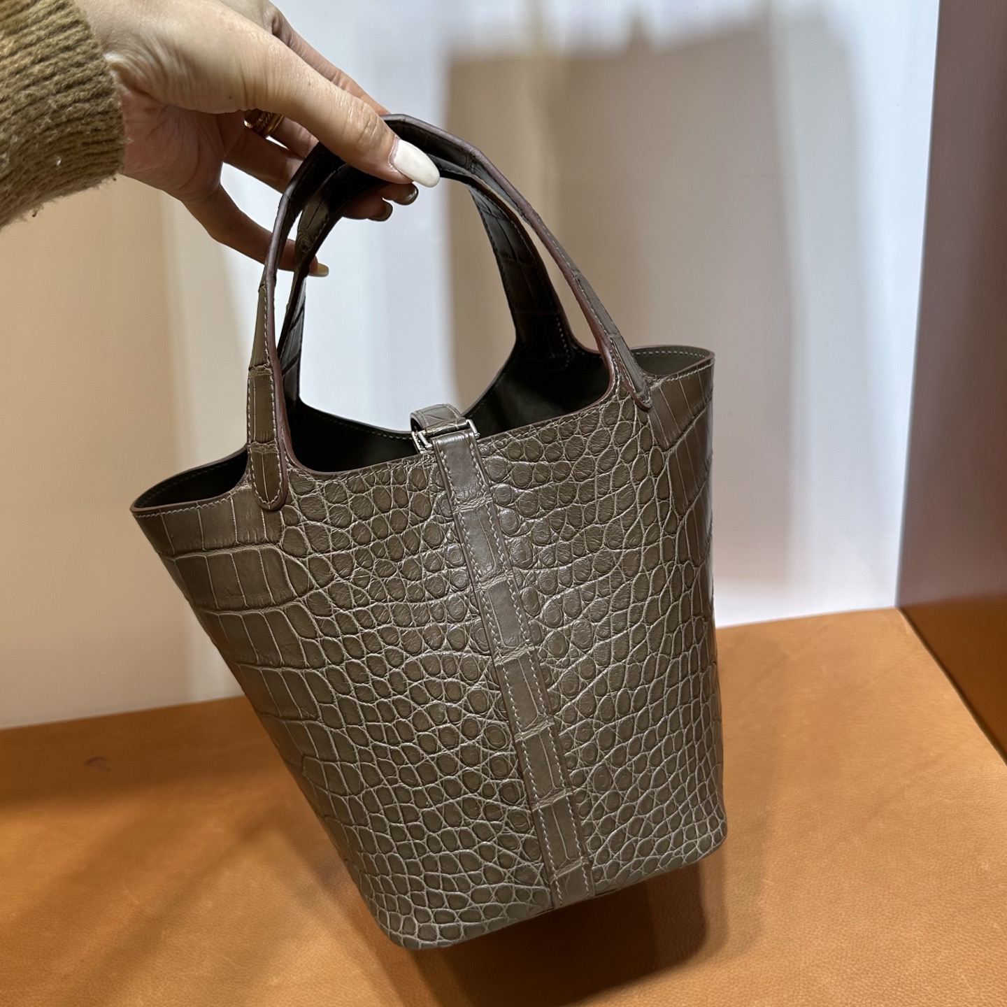 愛馬仕包包菜籃子圖片 Hermes Picotin Lock 18霧面“口“方塊美洲鱷魚Etoupe大象灰