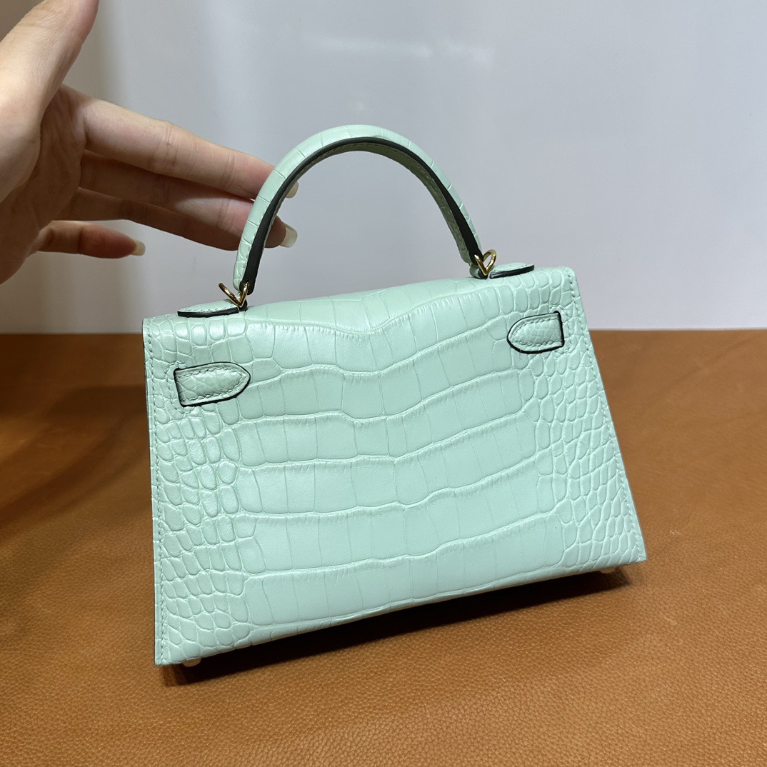 愛馬仕凱莉迷你款價格Hermes Kelly Mini Sellier 霧面“口“方塊美洲鱷魚皮 Vert D’Eau新薄荷綠