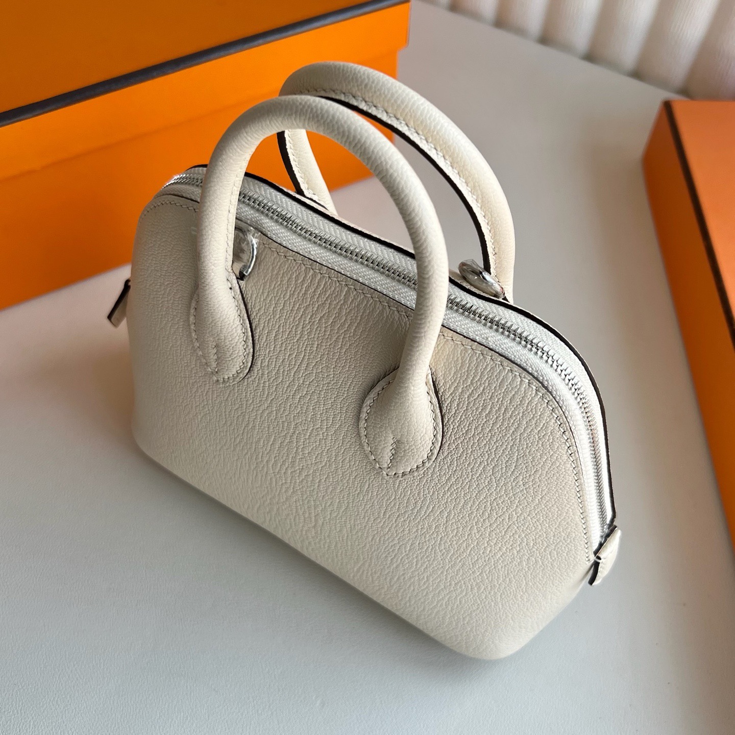 愛馬仕保齡球包mini尺寸Hermes Mini Bolide Chever Nata 奶油白 銀色五金