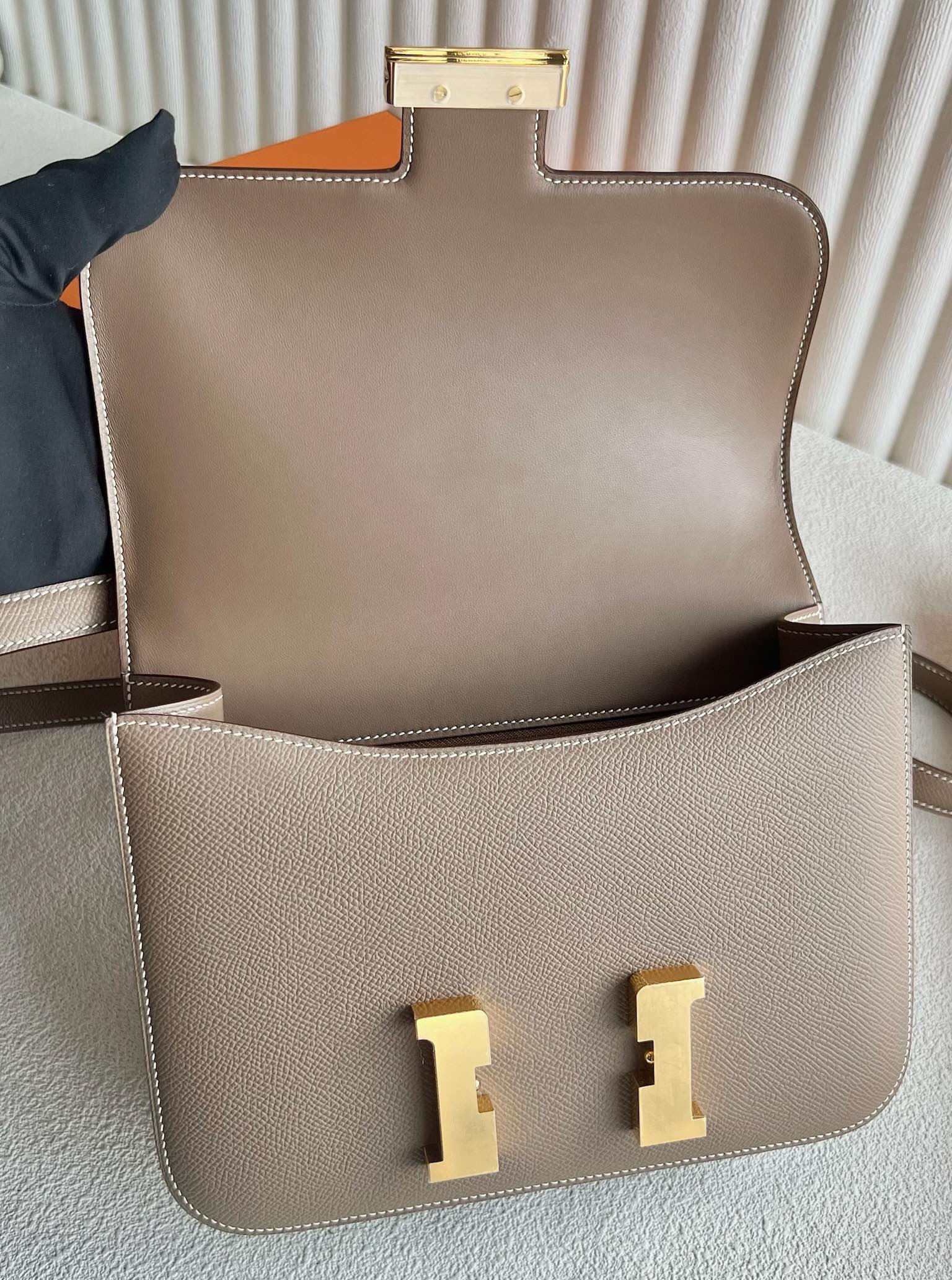 愛馬仕包包康康24尺寸 Hermes Constance 1-24 鏡子款 Etoupe大象灰 金色五金