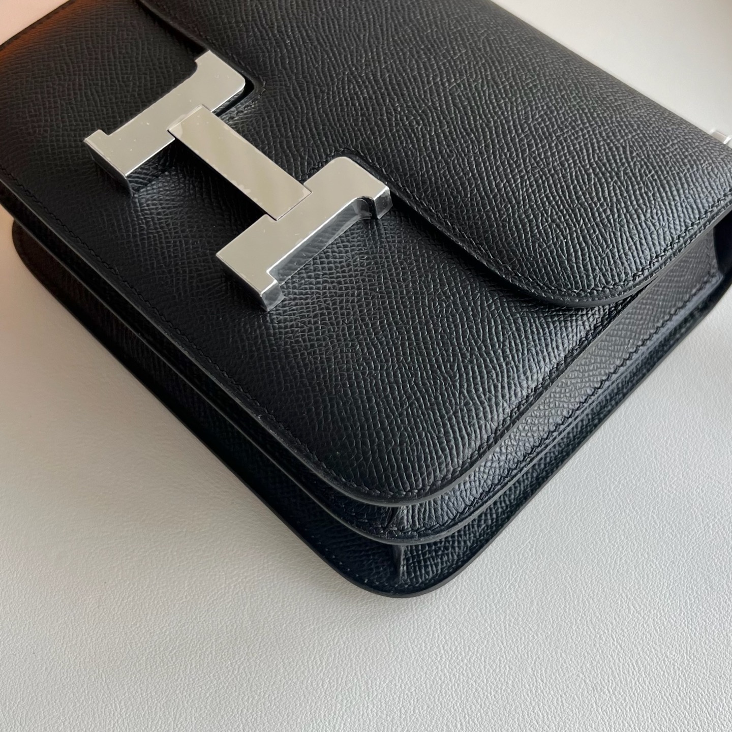 澳大利亞愛馬仕康斯坦斯包價格 Hermes Constance 1-18 Epsom鏡子 Noir黑色銀色五金