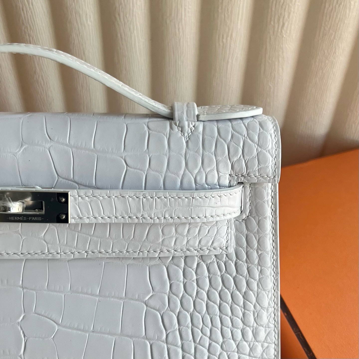泰國愛馬仕凱莉迷你一代多少錢 Hermes Kelly Pochette 白色Alligator Matte Crocodile 銀色五金