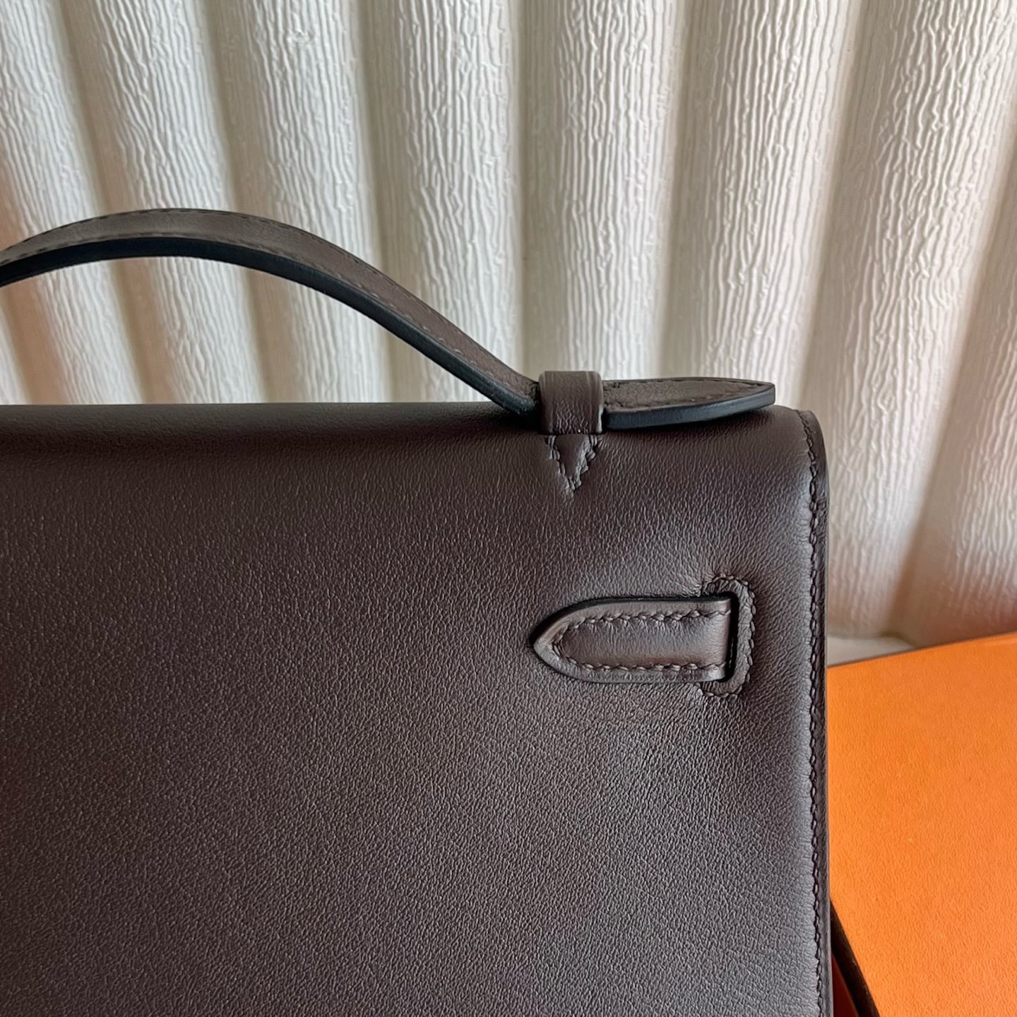 愛馬仕一代mini凱莉圖片款式 Hermes Kelly Pochette Swift 46 Ebéne烏木色 金色五金
