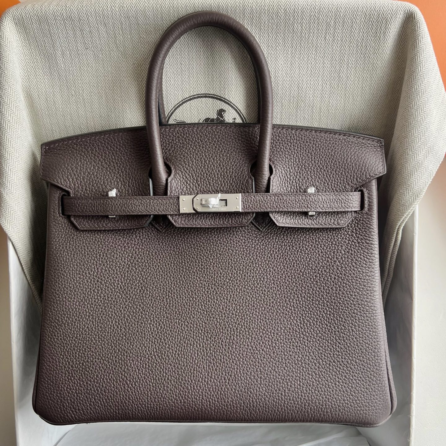 越南愛馬仕鉑金包25寸價格及圖片Hermes Birkin 25 Togo CK47 Chocolat巧克力銀色五金