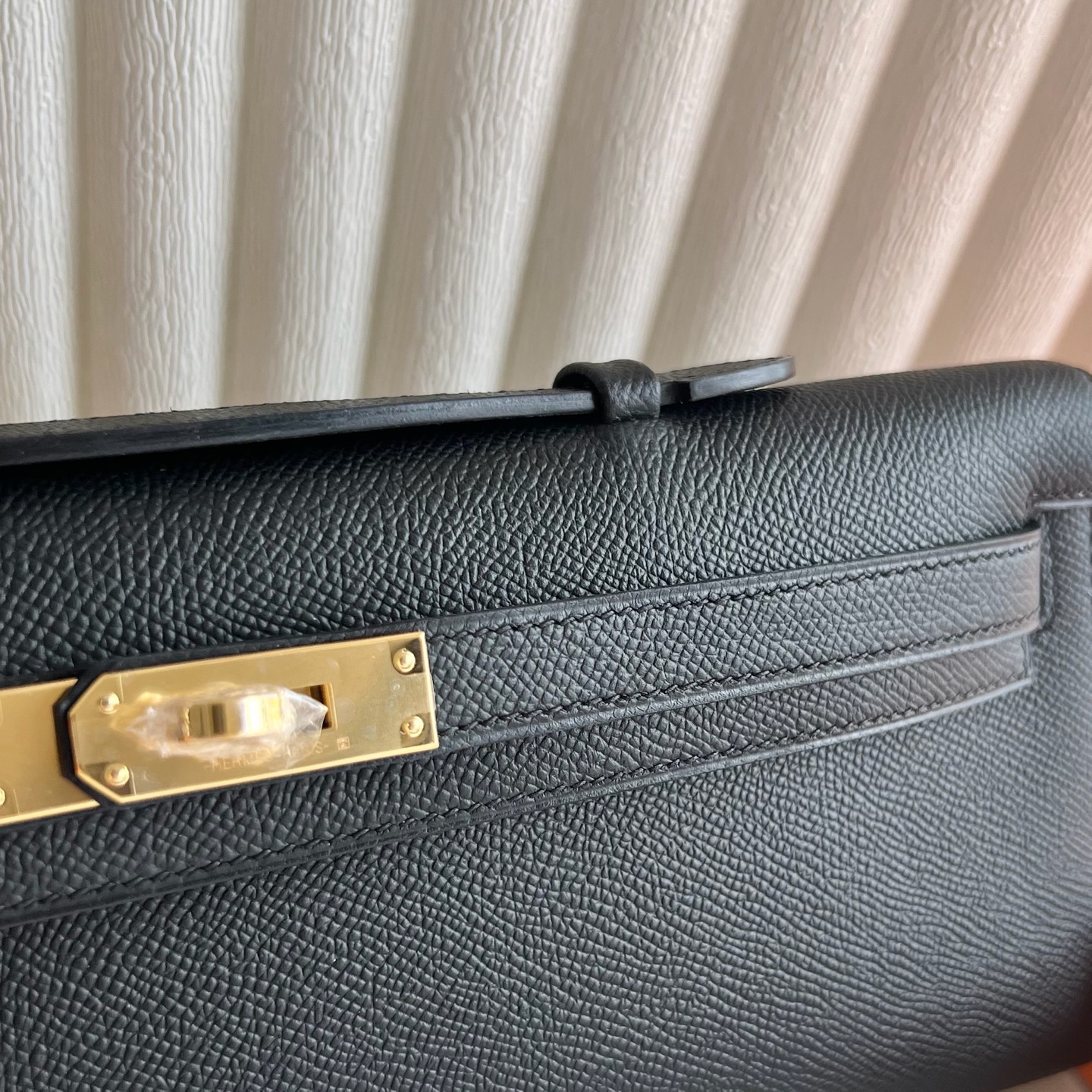 香港愛馬仕包包海港店地址 Hermes Kelly Cut Epsom Noir黑色 金色五金