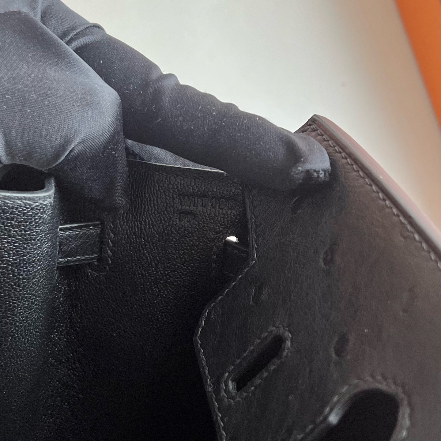 馬來西亞愛馬仕鉑金包25寸專櫃有賣嗎 Hermes Birkin 25 Sellier Ostrich Noir黑色金色五金