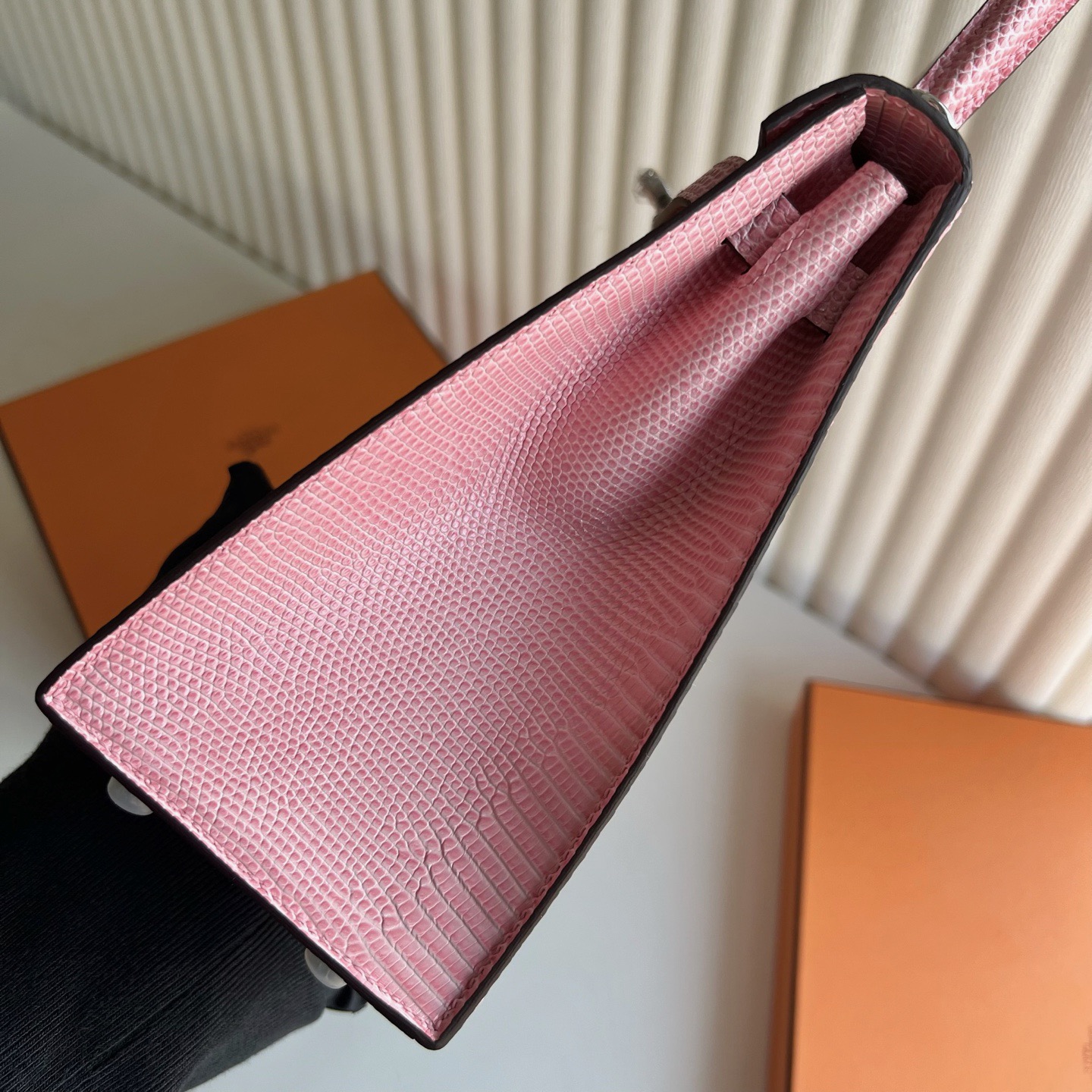 Saudi Arabia Hermes Kelly 25 Lizard Color 5P Bubblegum Pink 樱花粉 银色五金