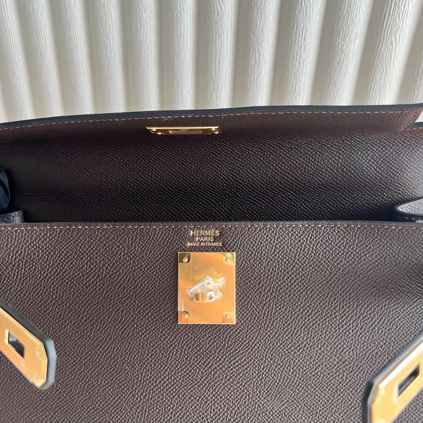 愛馬仕凱莉包28專櫃多少錢Hermes Kelly 28 Sellier Epsom Chocolat 巧克力 金色五金