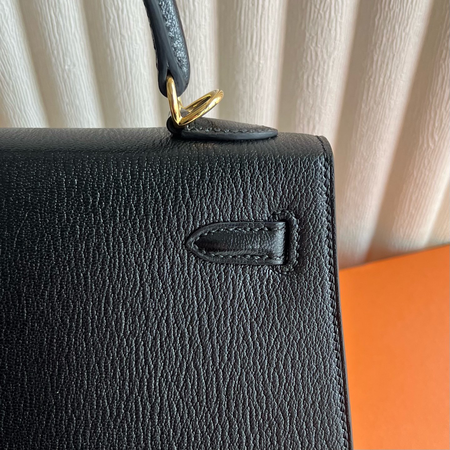 澳大利亞愛馬仕凱莉包25寸價格Hermes Kelly Sellier 25 Chever Noir黑色金色五金