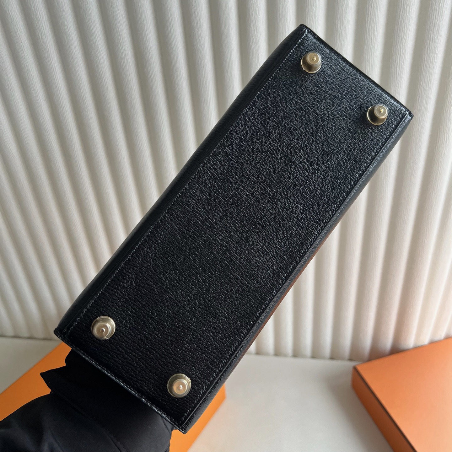 澳大利亞愛馬仕凱莉包25寸價格Hermes Kelly Sellier 25 Chever Noir黑色金色五金