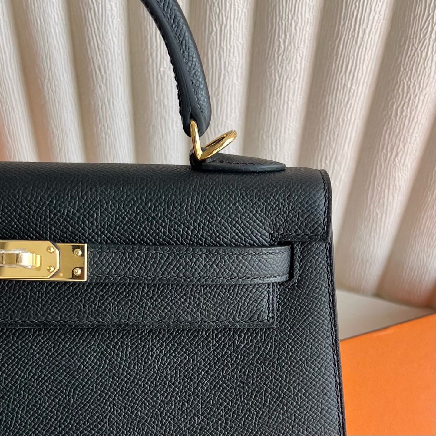 愛馬仕凱莉包官方價格Hermes Kelly 25 Sellier Epsom Noir 黑色金色五金