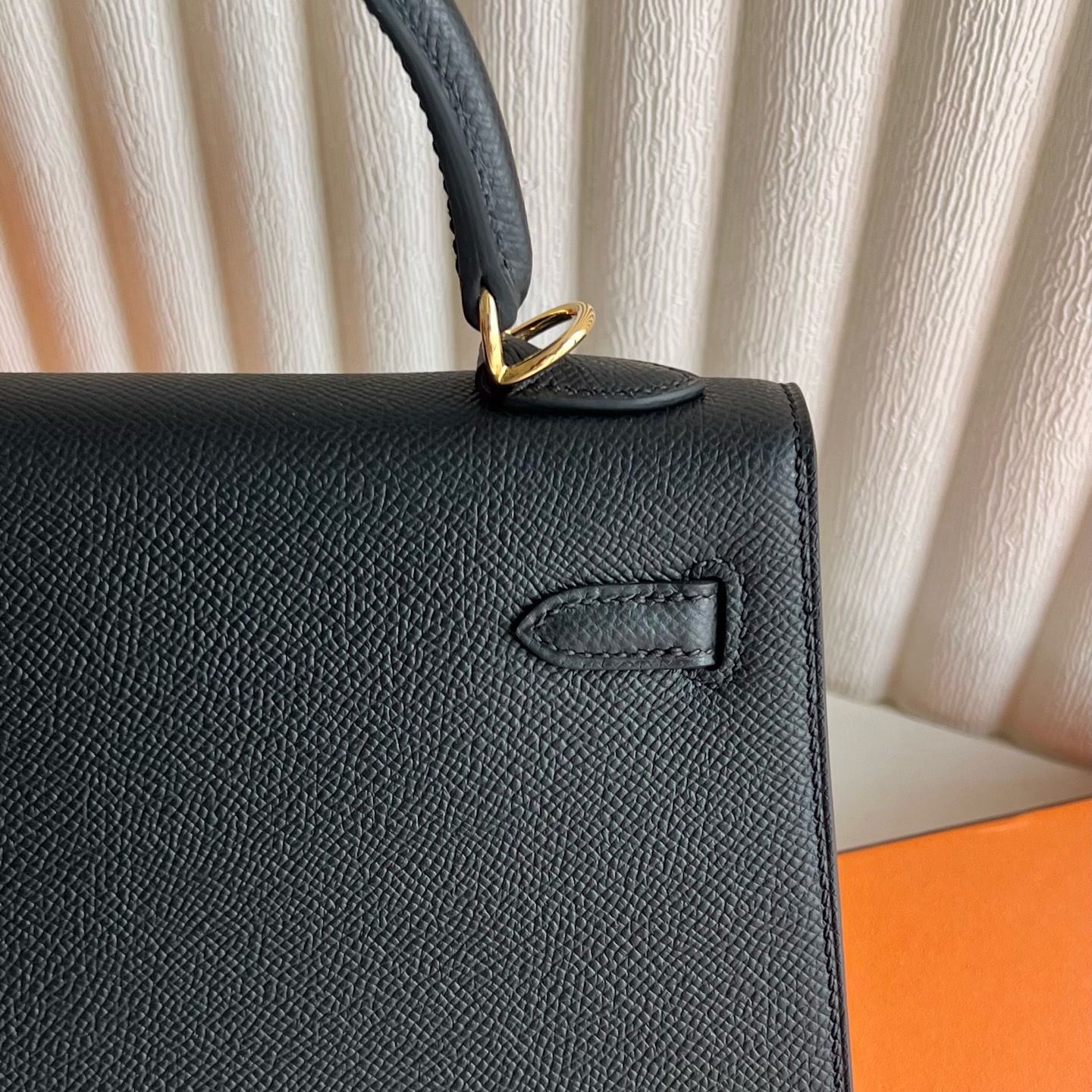 愛馬仕凱莉包官方價格Hermes Kelly 25 Sellier Epsom Noir 黑色金色五金