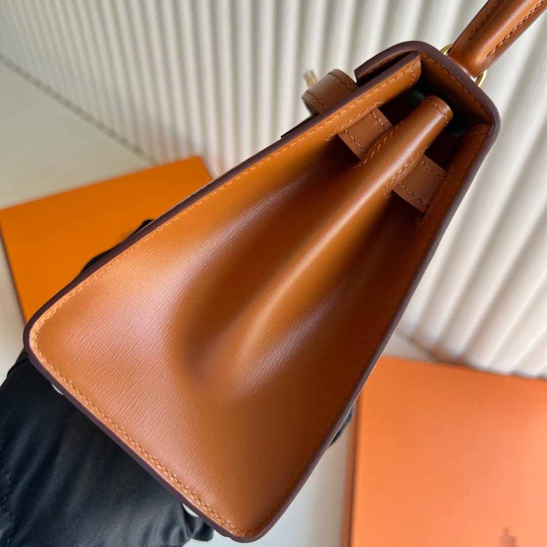 澳大利亞愛馬仕凱莉包包圖片及價格 Hermes Kelly Sellier 20 大耳朵Box Caramel 焦糖色