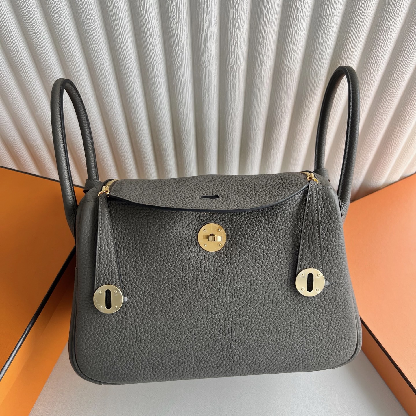 愛馬仕琳迪包26越南價格多少Hermes Lindy 26 Clemence 8F Etain錫器灰