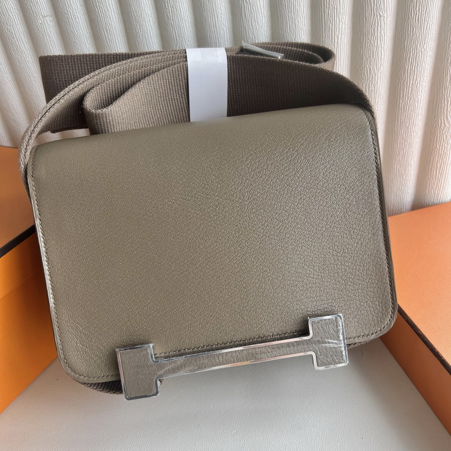愛馬仕木屐包馬來西亞吉隆玻價格 Hermes Geta Chever CK18 Etoupe大象灰銀色五金