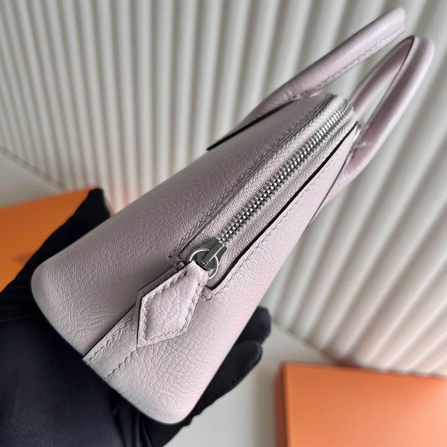 愛馬仕保齡球mini價格Hermes Mini Bolide Chever M7 Rose Darling戀愛粉 銀色五金