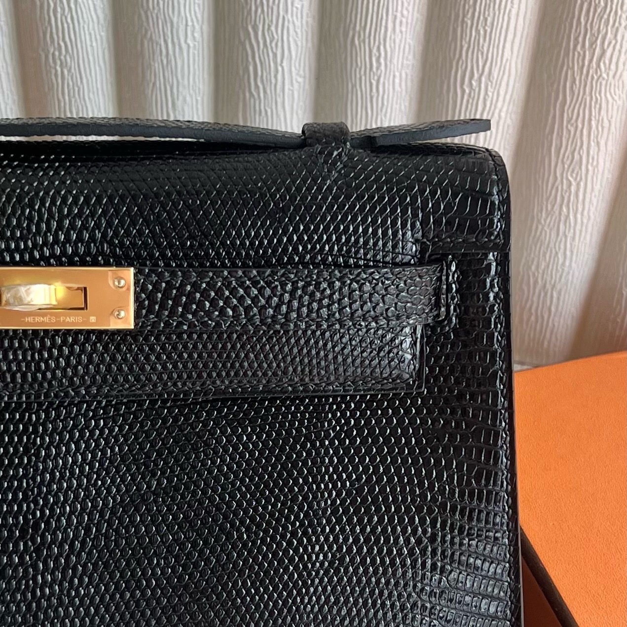 香港愛馬仕包包多少錢 Hermes Kelly Pochette Lizard Noir 黑色 金色五金