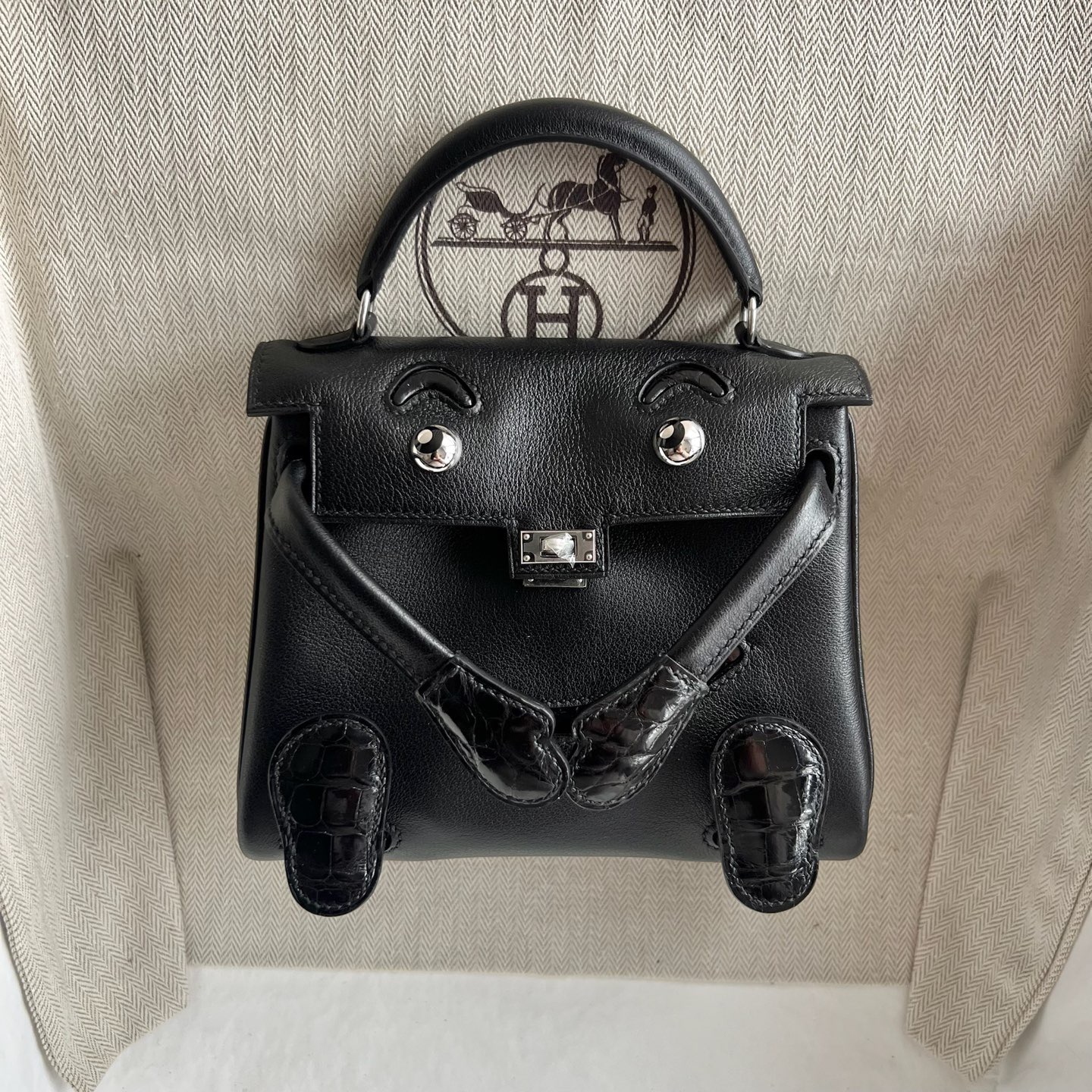 愛馬仕包包香港太古廣場專賣店 Hermes Kelly doll Touch Swift/Shiny Alligator Noir黑色