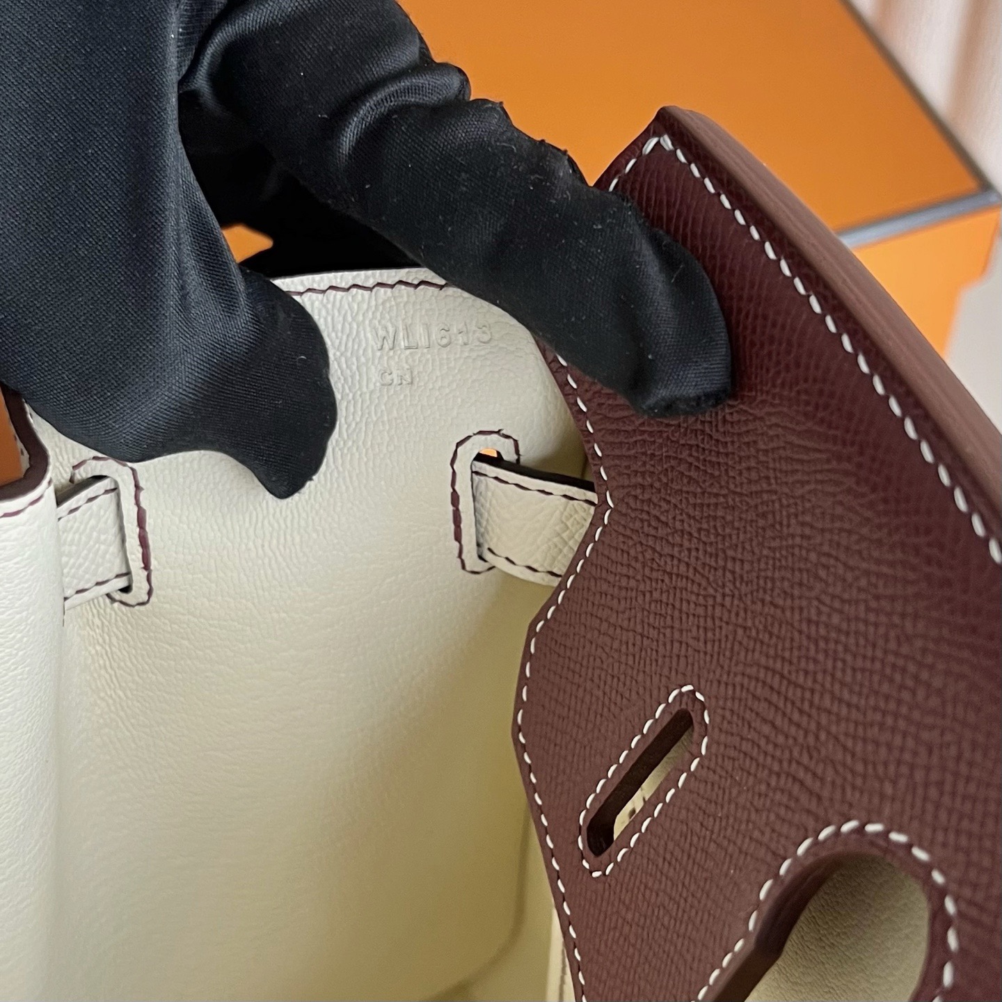 馬來西亞吉隆玻愛馬仕包包專櫃價格Hermes Birkin 30 Sellier Epsom Rouge H愛馬仕紅/Nata奶油白