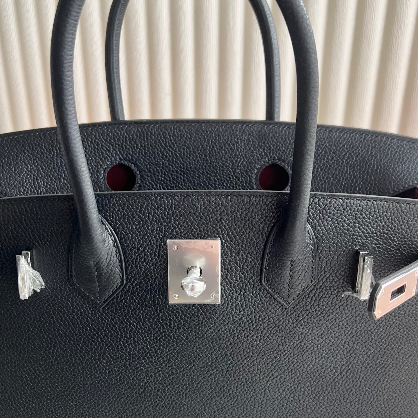 愛馬仕birkin 30包包吉隆玻價格一覽表Hermes Birkin 30 Barenia Noir黑色內拼Rouge Grenat石榴紅