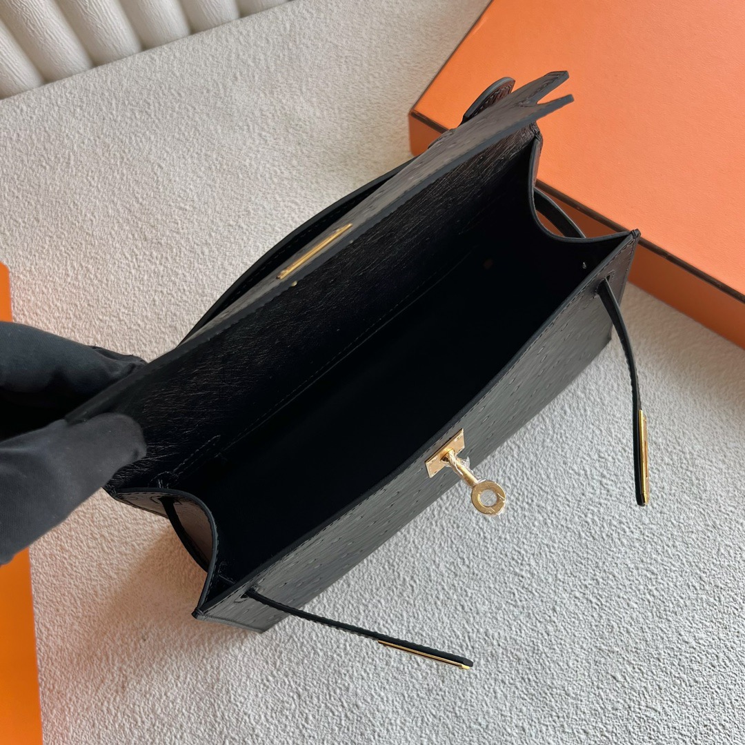 愛馬仕經典女包馬來西亞吉隆玻價格 Hermes Kelly Pochette Ostrich Noir黑色
