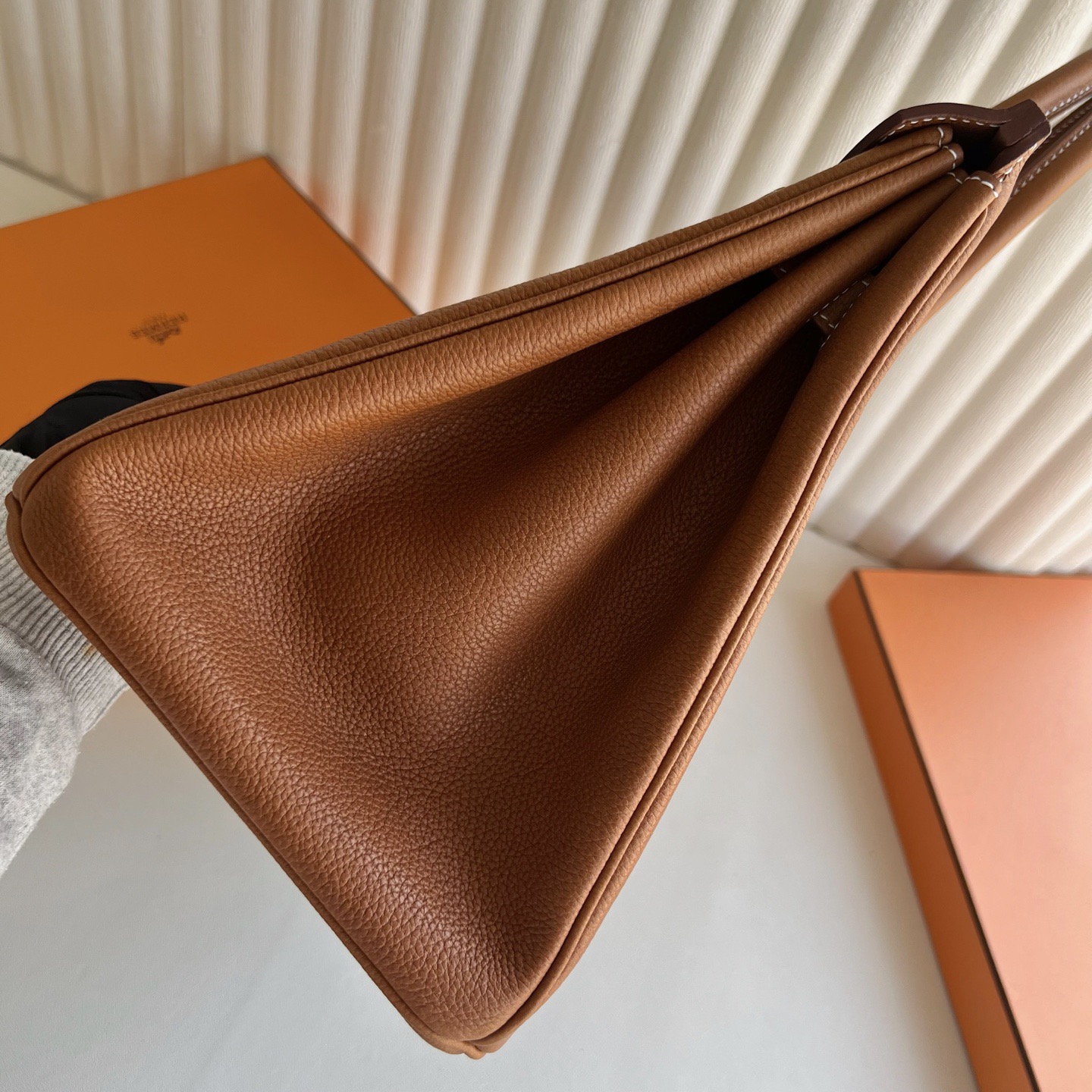 新加坡愛馬仕鉑金包35寸專櫃價格Hermes Birkin 35 Barenia Faubourg 馬鞍皮 Fauve