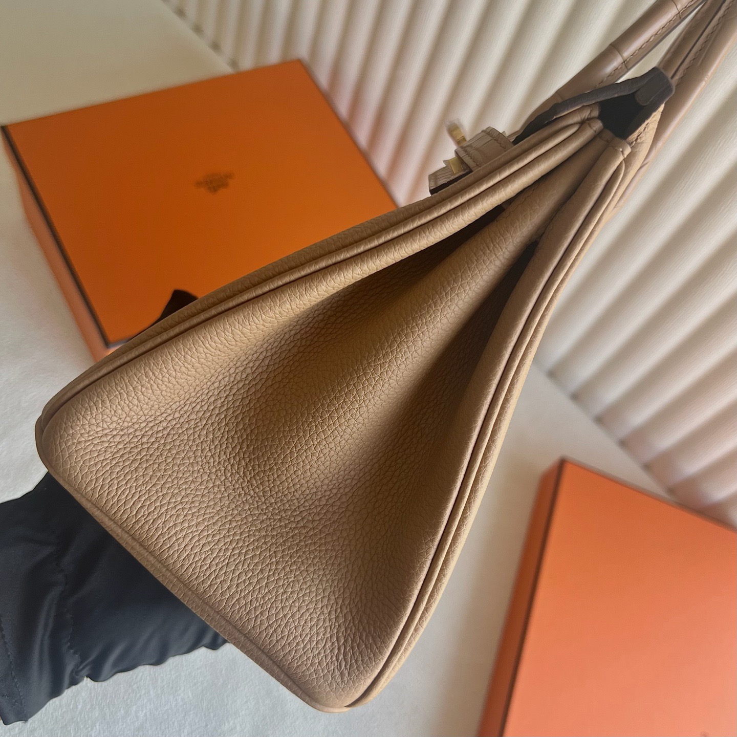 愛馬仕鉑金包全系列圖 Hermes Birkin 25 Touch Togo/Matte Alligator Crocodile 奶茶色Chai