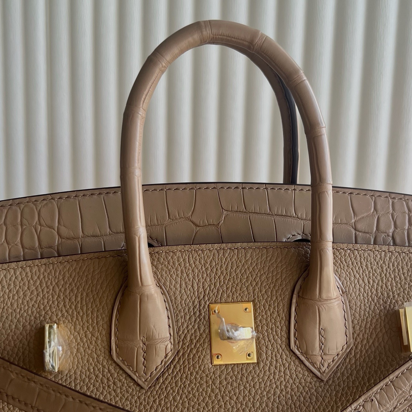 愛馬仕鉑金包全系列圖 Hermes Birkin 25 Touch Togo/Matte Alligator Crocodile 奶茶色Chai