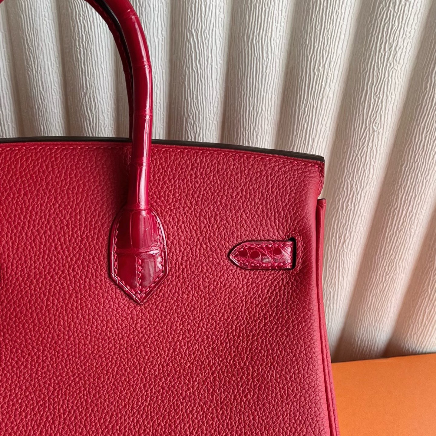 愛馬仕鉑金包配貨要配多少 Hermes Birkin 25 Touch Togo/霧面美洲鱷魚 Q5 Rouge Casaque國旗紅
