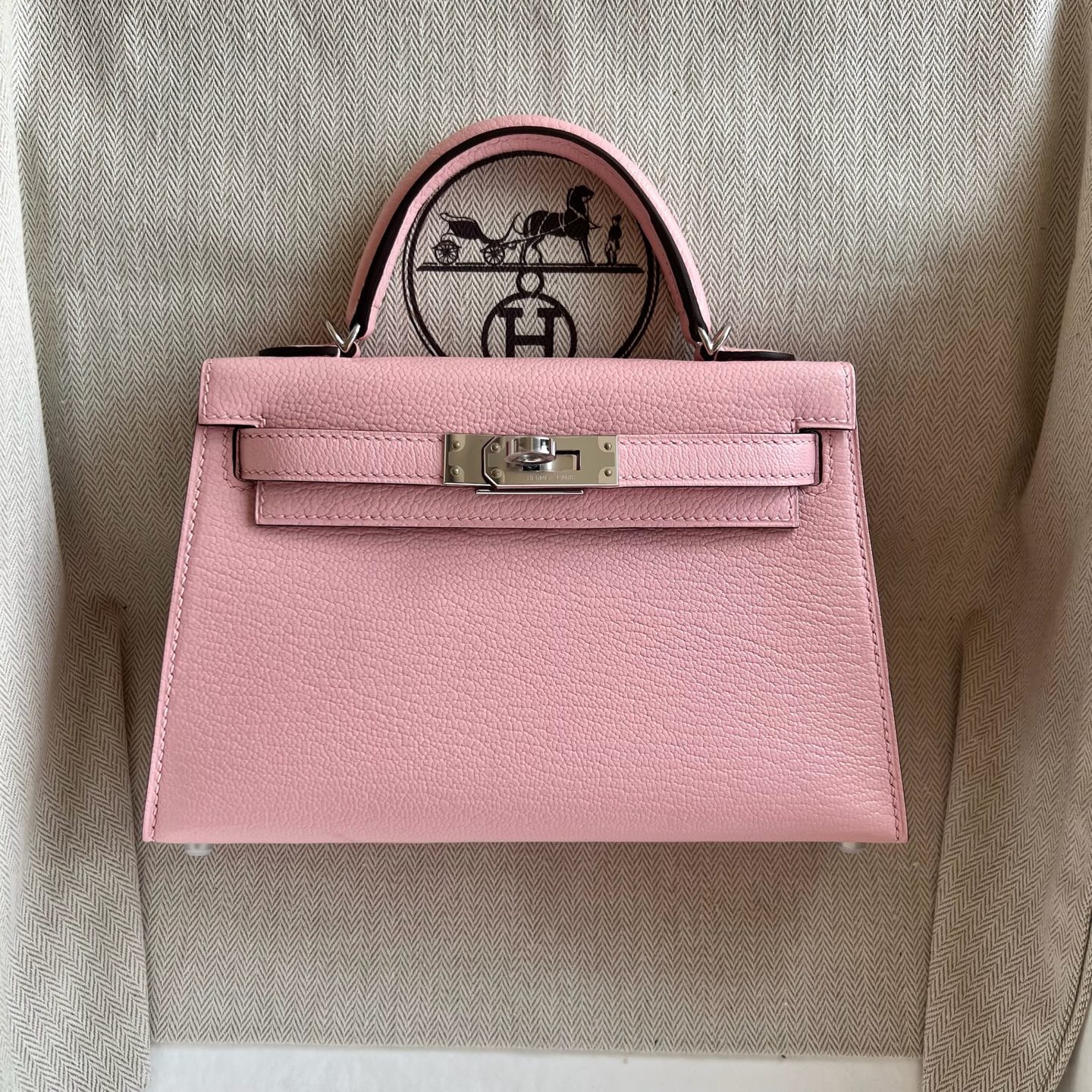 愛馬仕二代凱莉mini 香港價格多少錢 Hermes Kelly Mini Sellier Chever Rose Sakura櫻花粉