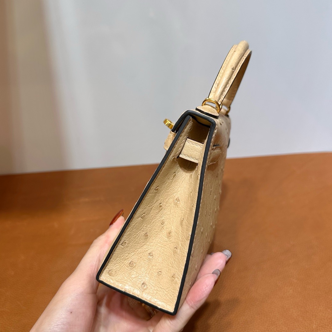 愛馬仕二代凱莉mini價格 Hermes Kelly Mini Sellier Ostrich 0M Chai奶茶色 金色五金
