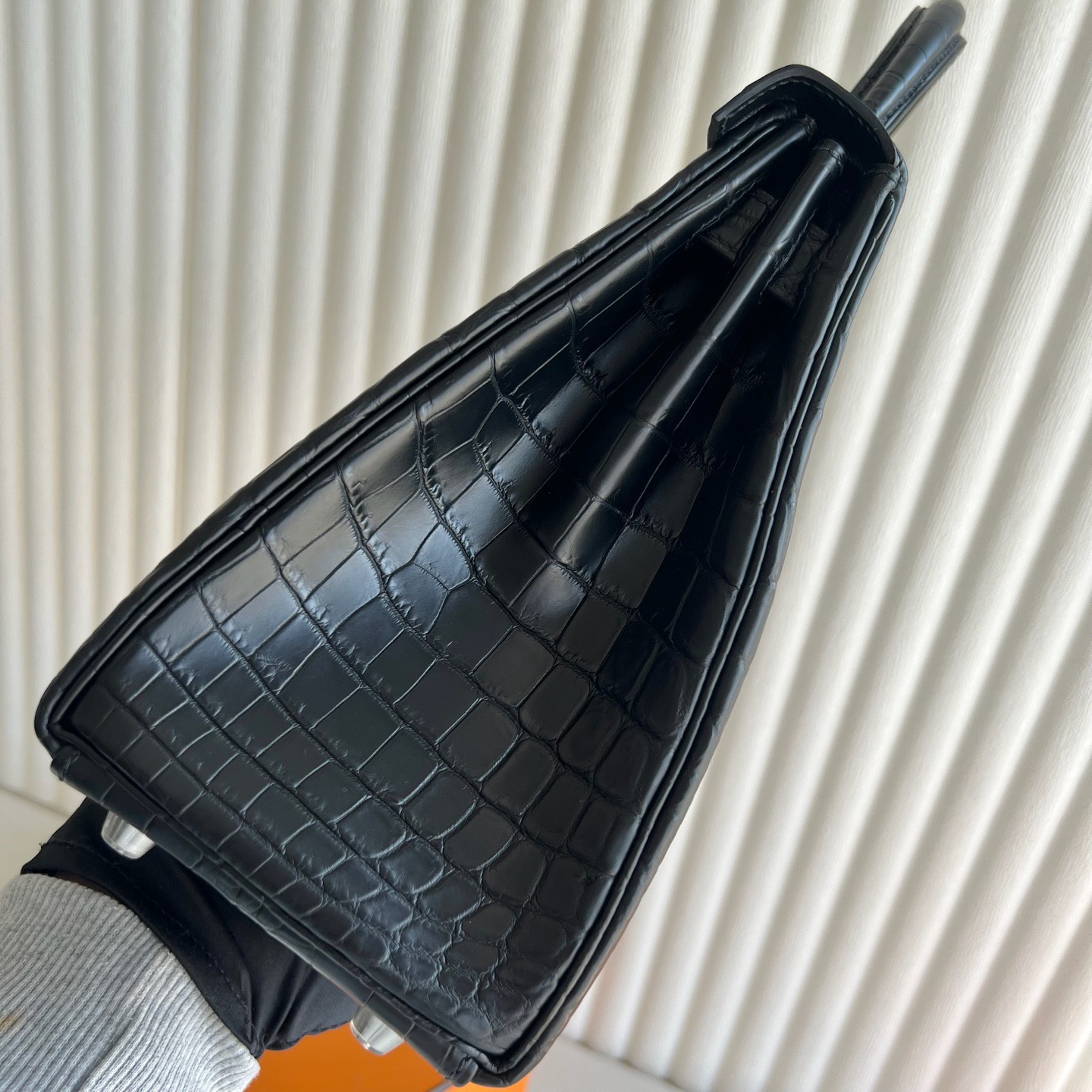 愛馬仕凱莉包尺寸大全 Hermes Kelly Retourne 28 Matte Nilo Crocodile Noir黑色-Qatar Kuwait Hermes Birkin Kelly Lindy bag 愛馬仕凱莉包尺寸大全 Hermes Kelly Retourne 28 Matte Nilo Crocodile Noir黑色
