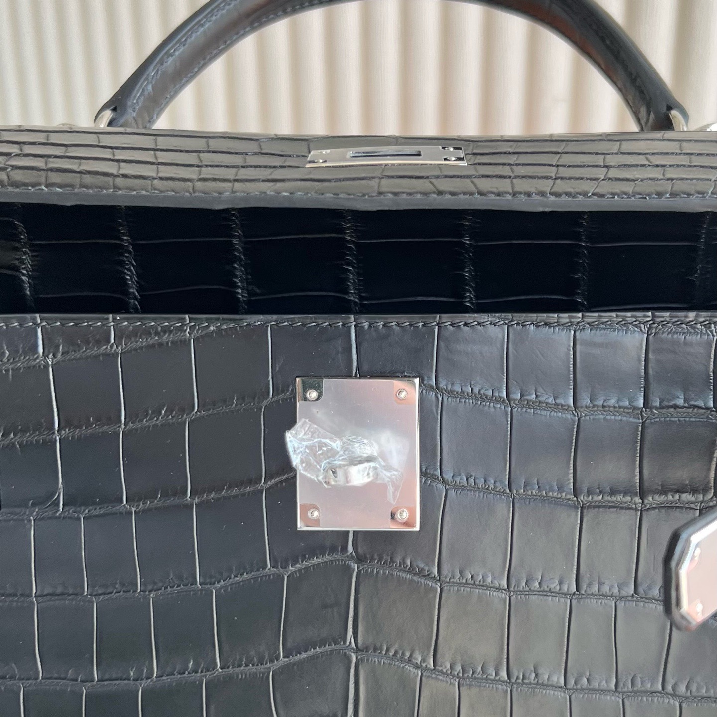 愛馬仕凱莉包尺寸大全 Hermes Kelly Retourne 28 Matte Nilo Crocodile Noir黑色-Qatar Kuwait Hermes Birkin Kelly Lindy bag 愛馬仕凱莉包尺寸大全 Hermes Kelly Retourne 28 Matte Nilo Crocodile Noir黑色