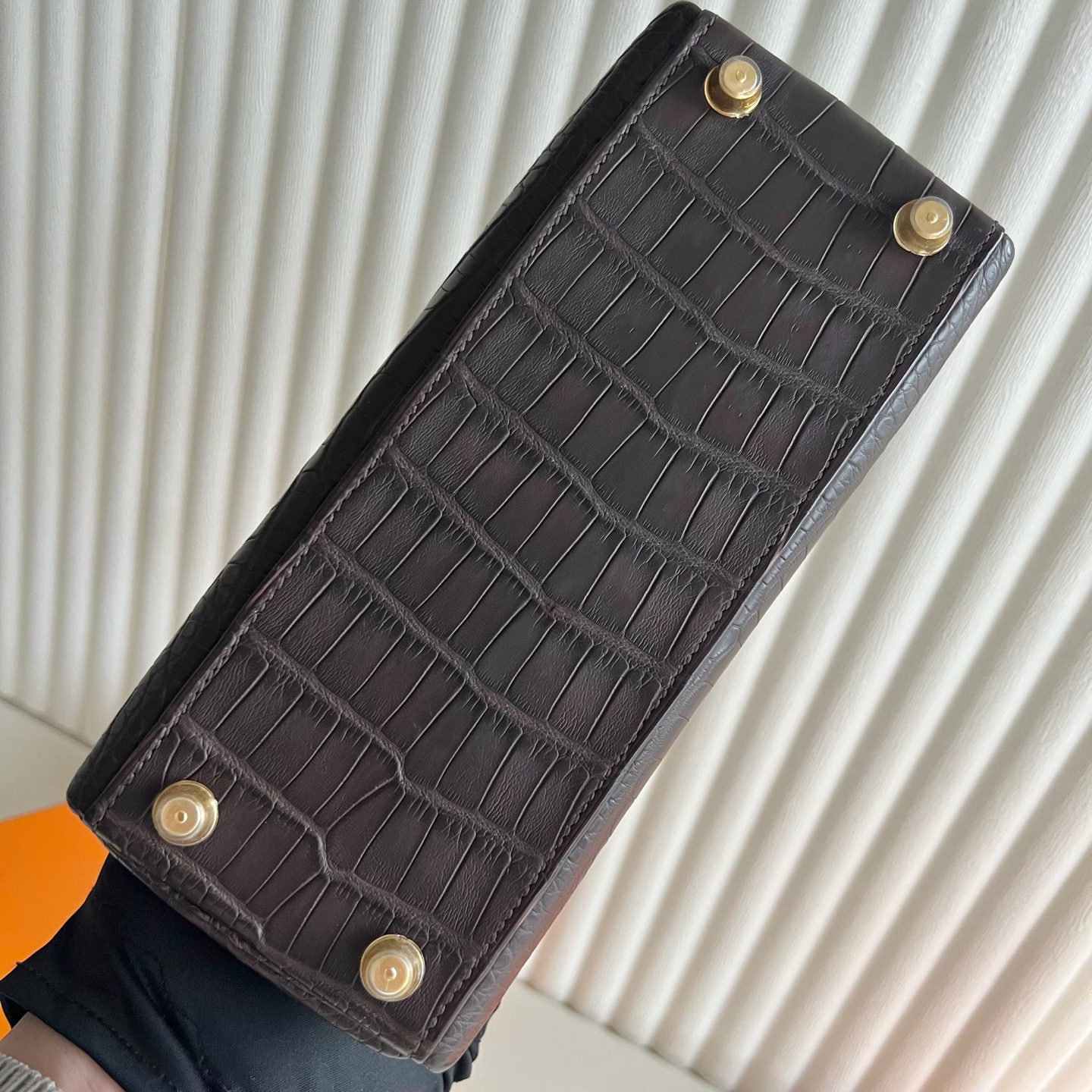 愛馬仕凱莉包細節圖 Hermes Kelly Retourne 25 Matte Alligator Crocodile Chocolate巧克力